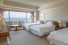 Phoenix Seagaia Ocean Tower