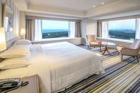 Phoenix Seagaia Ocean Tower