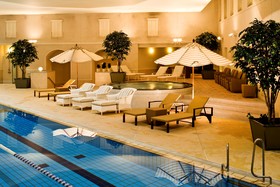 Phoenix Seagaia Ocean Tower