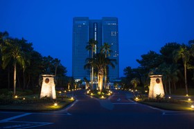 Phoenix Seagaia Ocean Tower