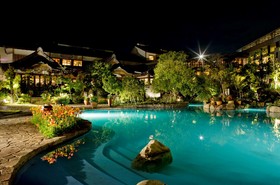 Phoenix Seagaia Ocean Tower