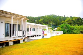 Shirahama Beach Garden