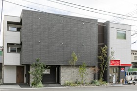 Grand Base Saiwaimachi