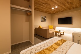 Grand Base Saiwaimachi