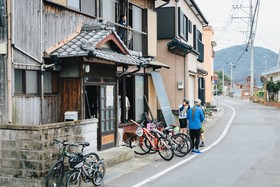 Hostel Dockhouse