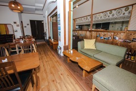 Nagasaki House Burabura