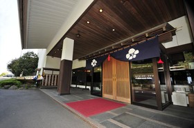 Nisshokan Baishokaku