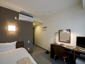 a. Suehiro Hotel