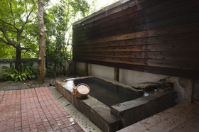 Beppu Showaen