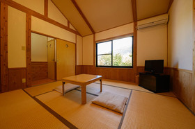 Yufuin Flore House