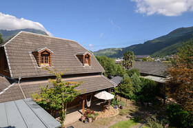 Yufuin Flore House
