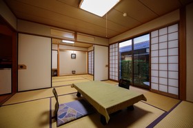 Yufuin Onsen Wafu Ryokan Tsuenosho