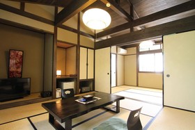 Yufuin Ryoan Wazanho