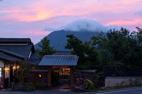 Yufu No Oyado Hotaru