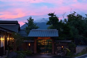 Yufu No Oyado Hotaru
