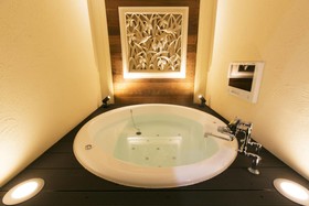 Hotel Atlantis Higashiosaka