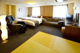 Garden Palace & Kansai Airport SPA