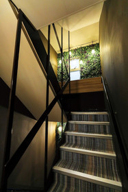 Guest House Kobe Nadeshikoya