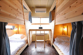 Guest House MAYA Kobe