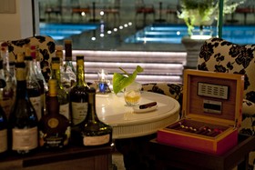 La Suite Kobe Harborland