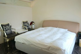 V Hotel