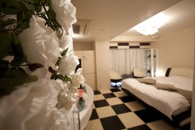 V Hotel