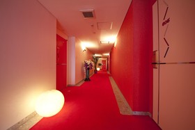 V Hotel