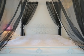 V Hotel