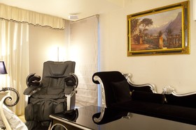 V Hotel
