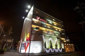V Hotel