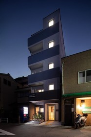 A&m House Enmachi Station