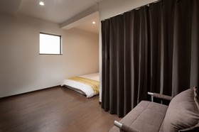 A&m House Enmachi Station