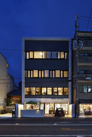 Bird Hostel