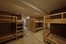 Bird Hostel