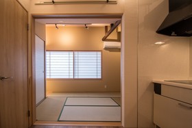 Blue Tengu Kujo Boutique Townhouse