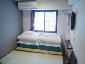Capsule Ryokan