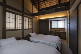 Choya Gosho-Minami