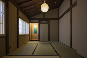 Choya Gosho-Minami
