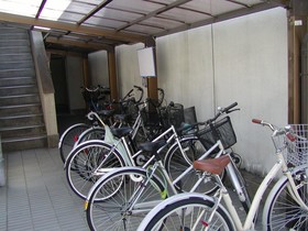 Daily Apartment House Nishijin Ivy