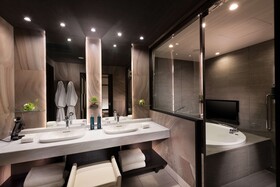 DoubleTree by Hilton Kyoto Station