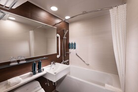 DoubleTree by Hilton Kyoto Station