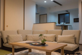 Fans House