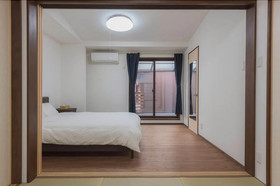 Fans House