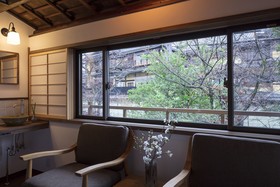 Gojo Takasean