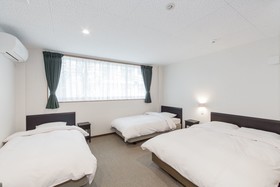 Guest House & Hotel Shijo Omiya