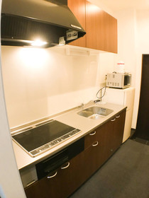 Guest House One More Heart Nishijin 1