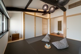 Hanatoki Machiya House