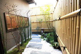 Hosta Nijo Sen