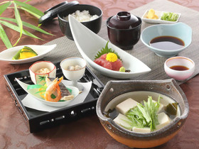 Hotel Binario Saga Arashiyama