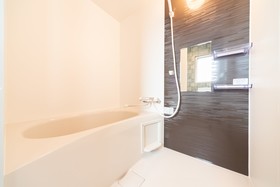 Kamogawa Higashi House